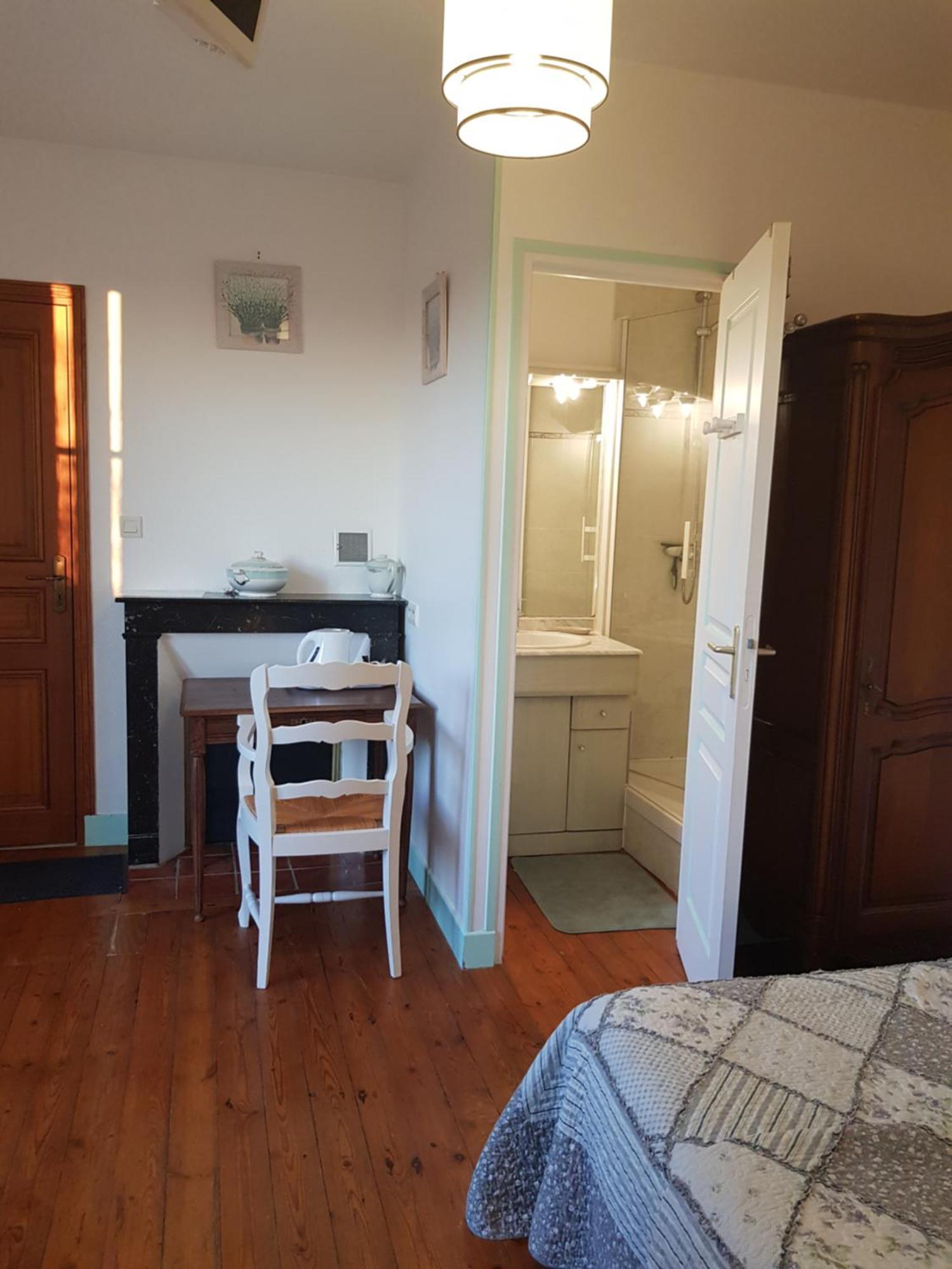 Chambres D'Hotes Anne-Marie Châtillon-sur-Indre エクステリア 写真